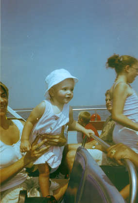 Isabella y Soledad recorriendo el rio Chicago
